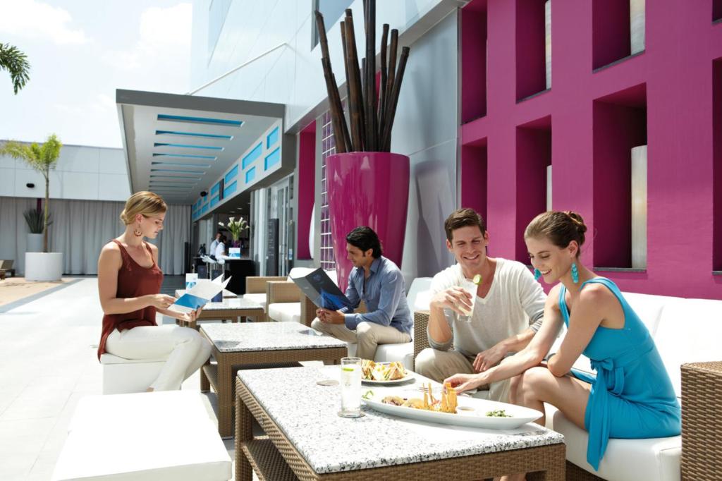 Hosté ubytování Riu Plaza Guadalajara