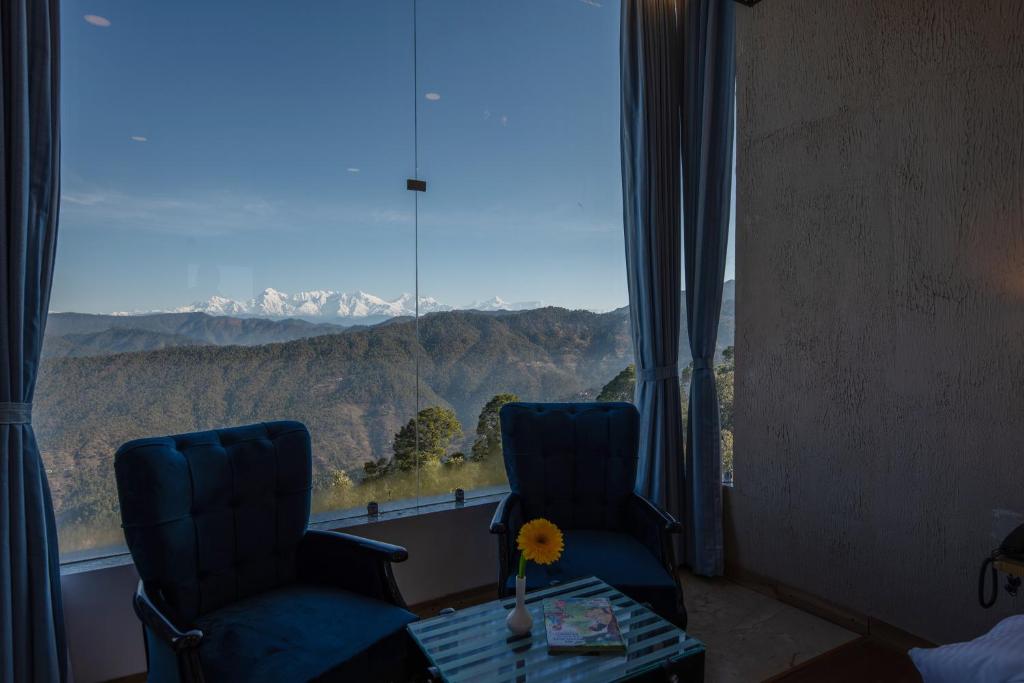 Binsar Eco Resort, Binsar - Uttarakhand - Верхняя Комната Короля