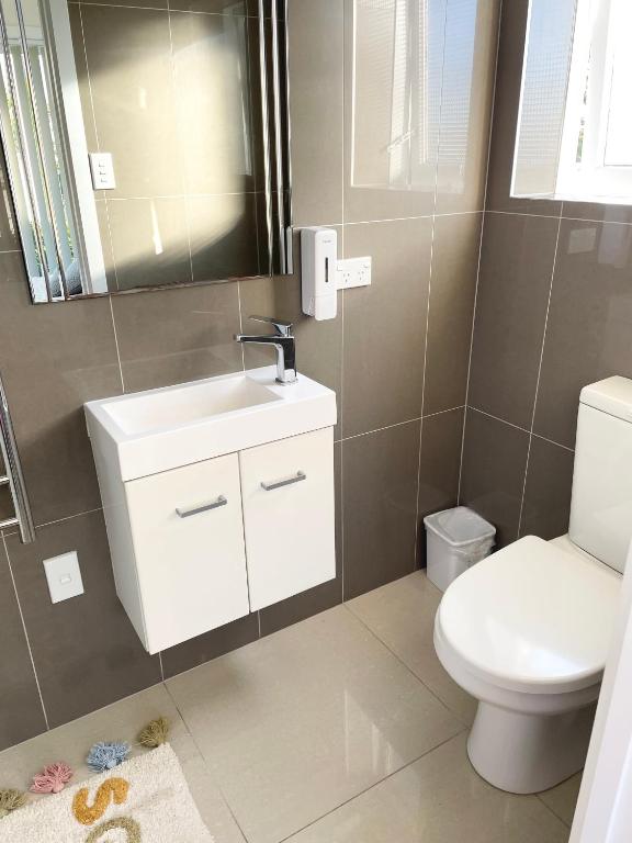 Your home in Cockle Bay - Resim 30