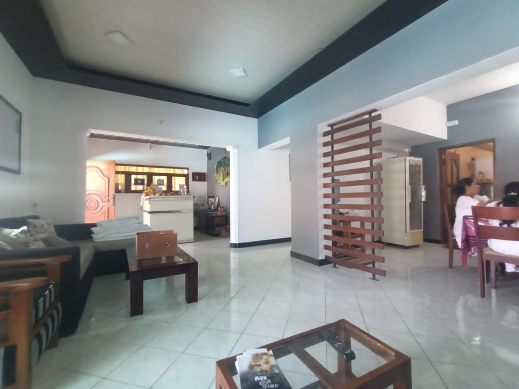 Kuchyň nebo kuchyňský kout v ubytování Andorra Tourist Resort Anuradhapura