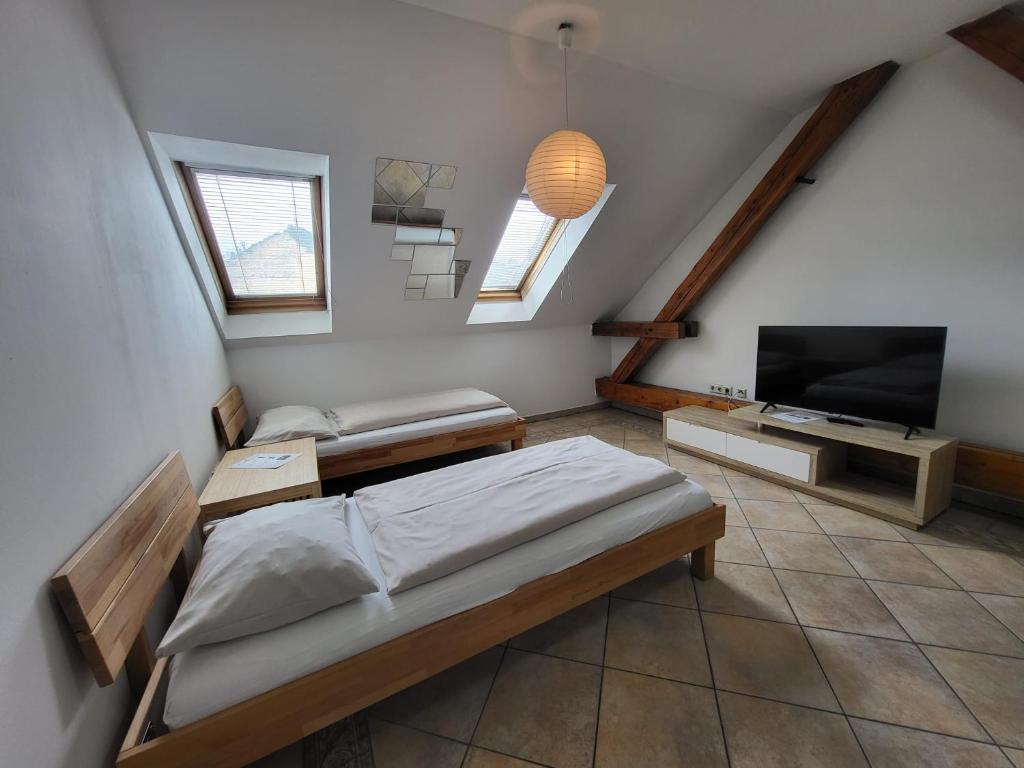 Postel nebo postele na pokoji v ubytování Workers Apartment für die besten Monteure in 8600 Bruck Mur und in 8700 Leoben