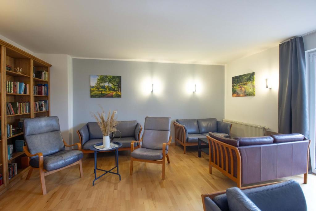 Posezení v ubytování Inselhotel kleiner Bodden