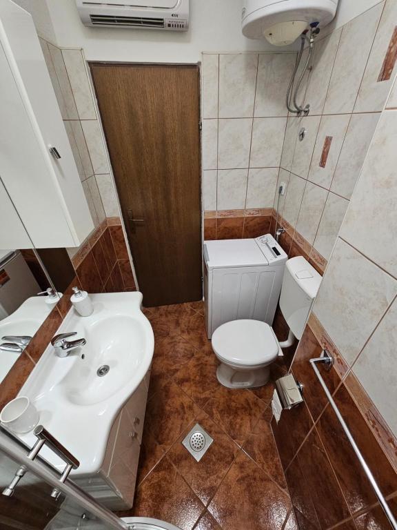 Kúpeľňa v ubytovaní Apartments Grgic