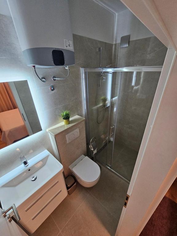 Kúpeľňa v ubytovaní Apartments Grgic