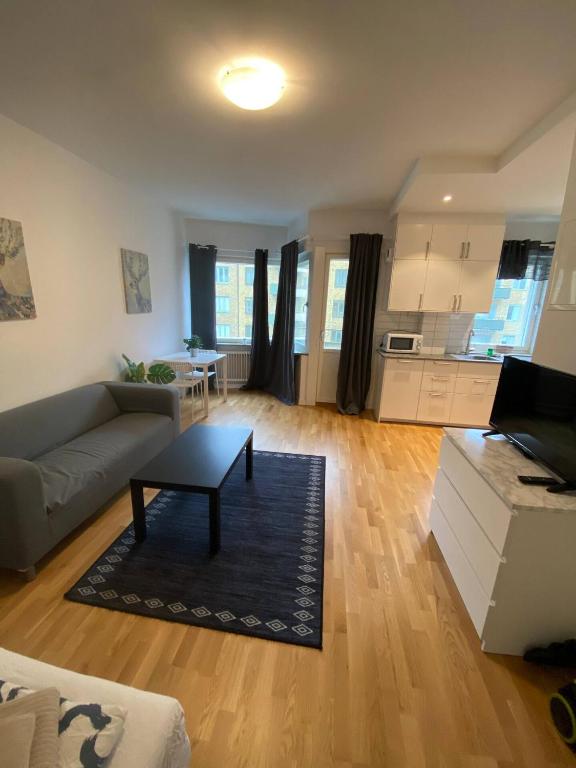 Cozy Apartment In The City, Gothenburg (updated prices 2025) - Apartment Gothenburg Real Estate Careers Info Penthouse