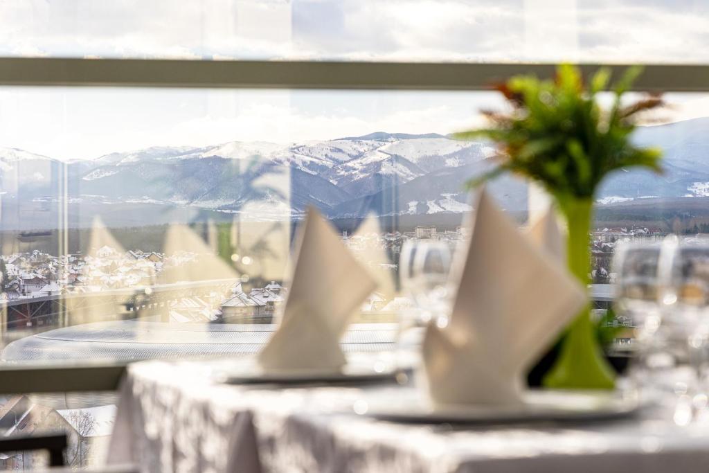 Hotel Golden Tulip Ana Tower Sibiu - Resim 19