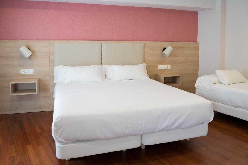 Hotel Parking Miradoiro de Belvís - Resim 23