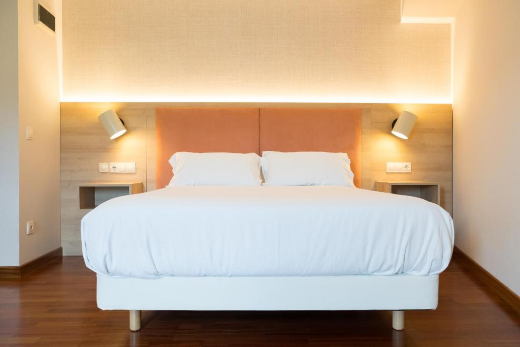 Hotel Parking Miradoiro de Belvís - Resim 29