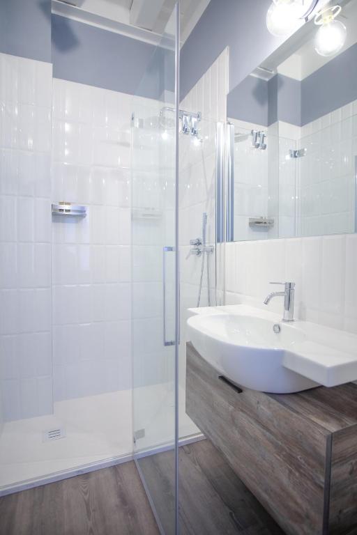 Koupelna v ubytování Naboo Verona Luxury Suites