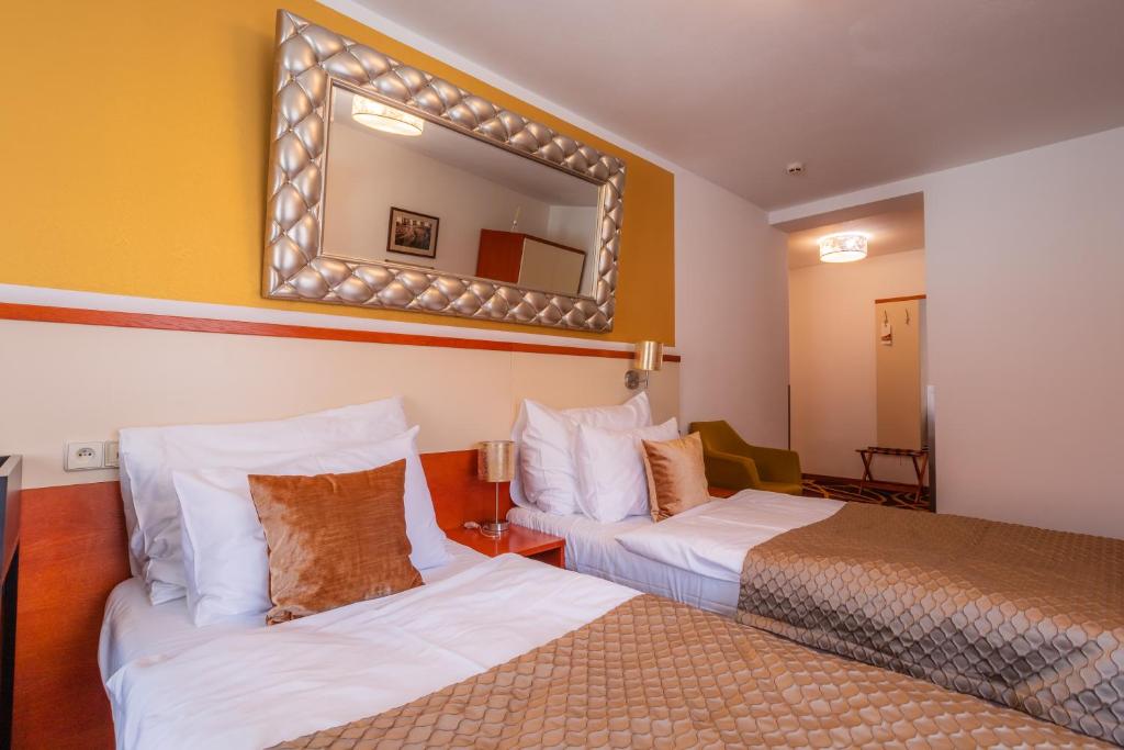 Bellevue Hotel Ceský Krumlov - Resim 42