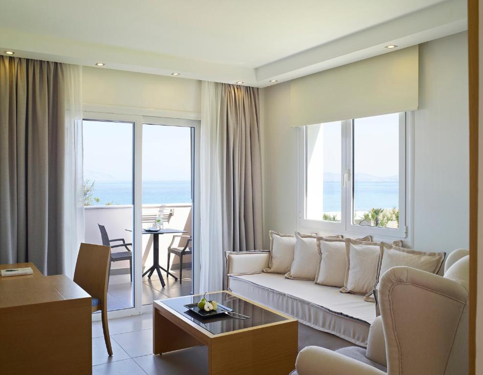 Atlantica Marmari Palace - Vue En Mer De Salle Familiale Supérieure