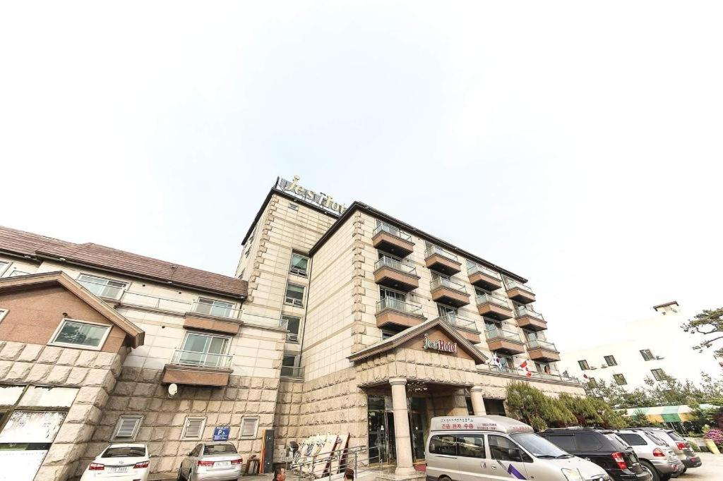 Jes Hot Spring Hotel_1