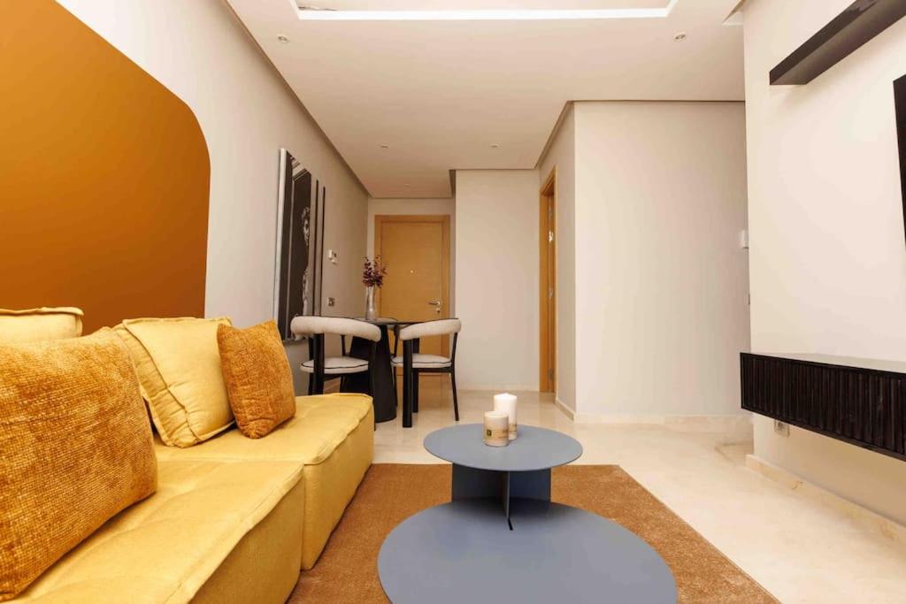 Posezení v ubytování Stylish 1BR flat in Hay Riad Central Rabat