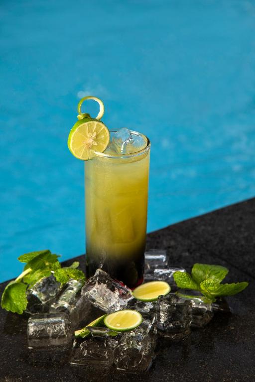 Nápoje v ubytování Legian Village Hotel - CHSE Certified