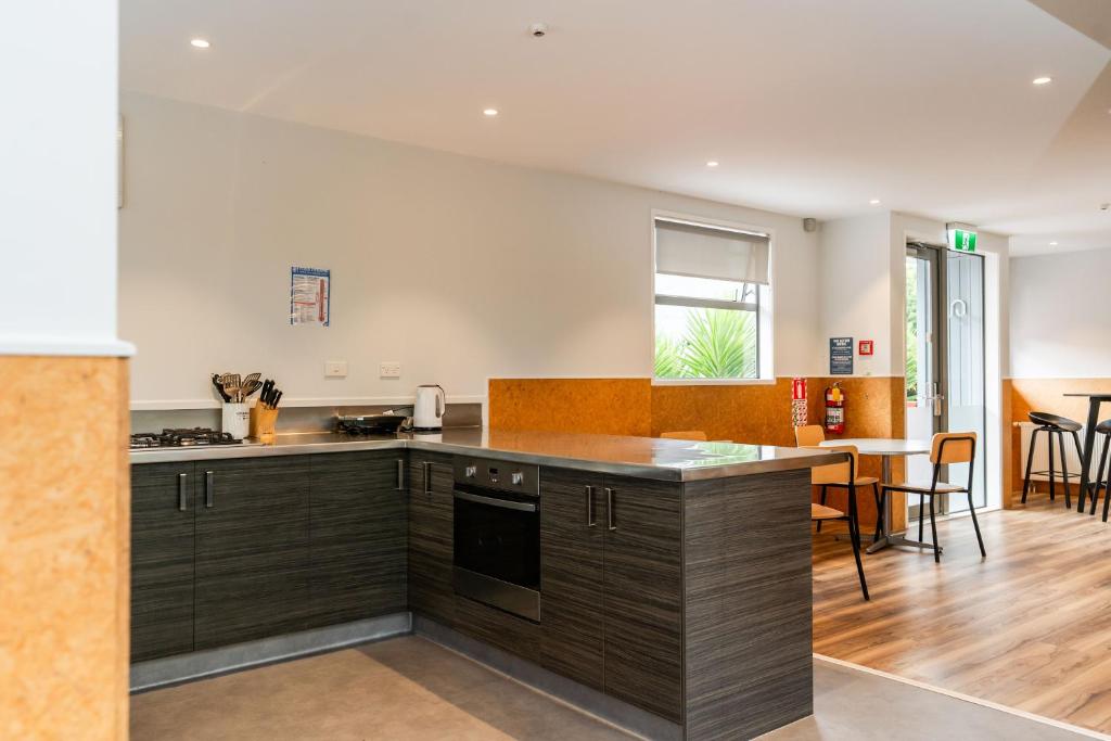 Haka House Rotorua - Resim 17