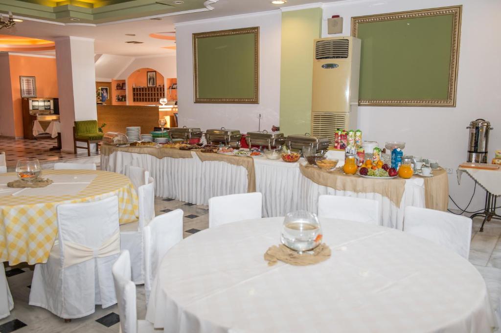 Restaurace v ubytování Verdelis Inn