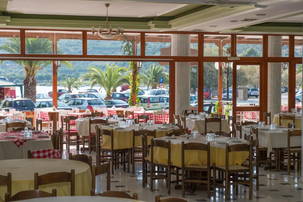 Restaurace v ubytování Verdelis Inn