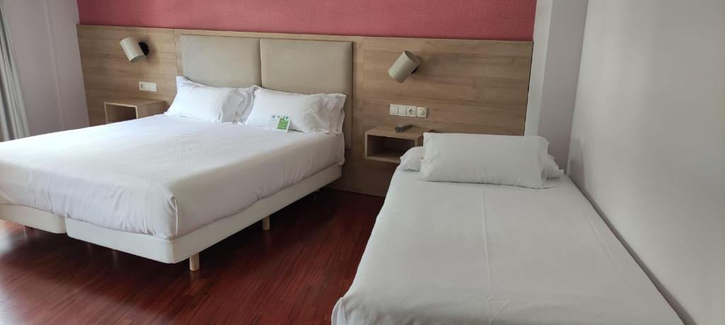 Hotel Parking Miradoiro de Belvís - 18