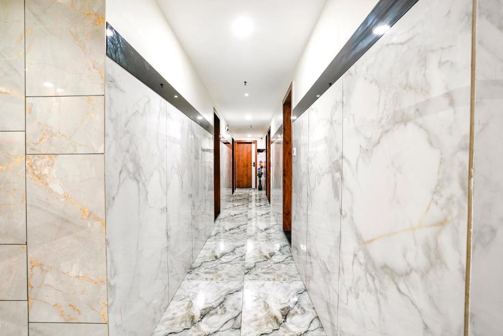Fotografie z fotogalerie ubytování FabHotel Namantra - Nr Apollo Circle Sardar Patel Ring Road v destinaci Ahmadábád