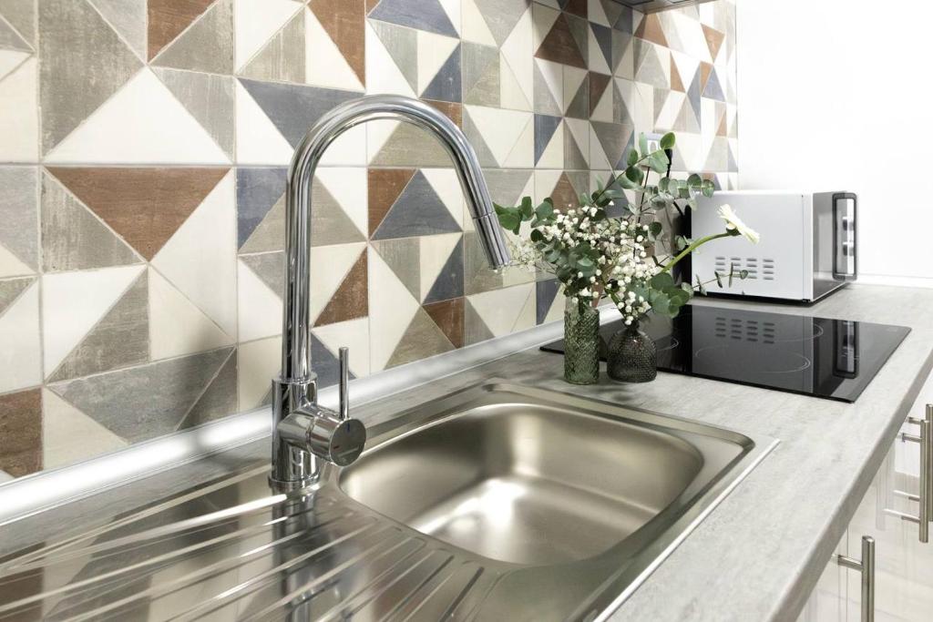 O LAR DE ROMARÍS I - O LAR DE ROMARÍS II - 14