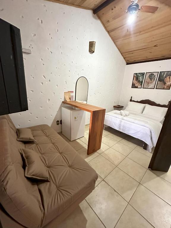 Pousada Entre Folhas - Viervoudige Kamer Met Bad