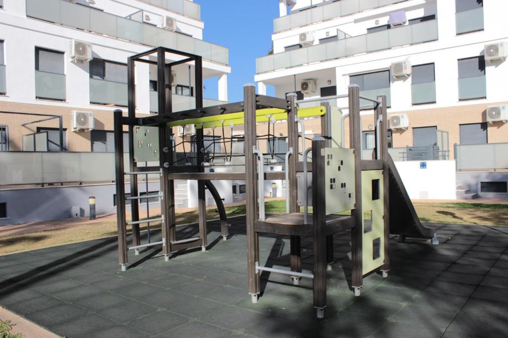 Herní místnost nebo prostor pro děti v ubytování S215 Apartamento Las Dunas Oliva Nova