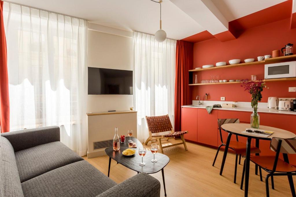 Kuchyňa alebo kuchynka v ubytovaní Beauquartier - Montorgueil
