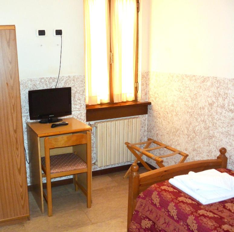 TV o dispositivi per l'intrattenimento presso Hotel Nettuno