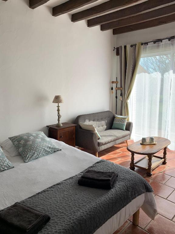 La Glatine - Chambres d'hôtes - Double Room With Garden View