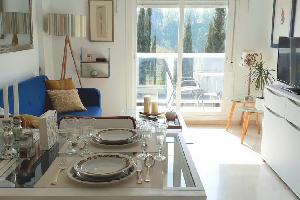 APARTAMENTO EN FUENGIROLA Con parking privado