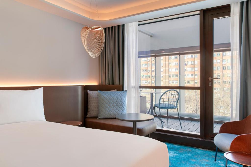 Labtwentytwo Barcelona, a Tribute Portfolio Hotel by Marriott - Resim 25