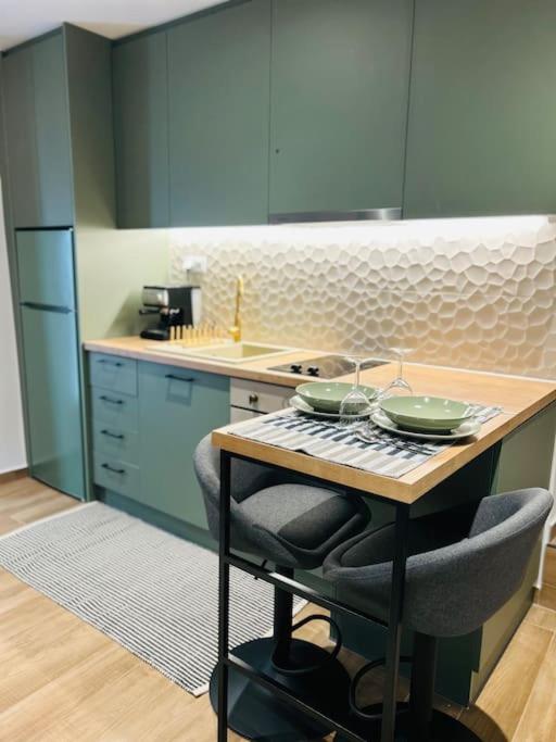 Kuchyň nebo kuchyňský kout v ubytování Statha’s Home