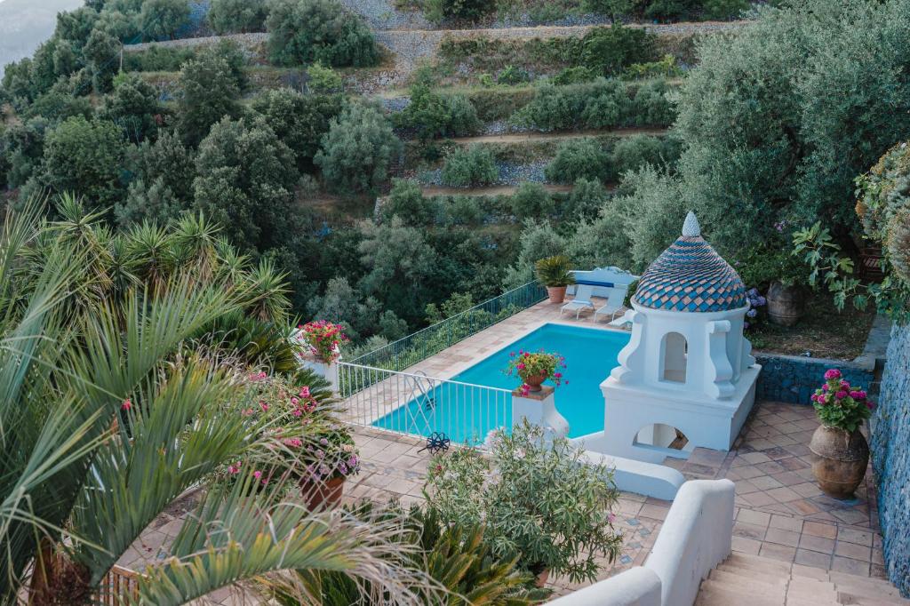 The swimming pool at or close to Villa la Campanella by Elite Villas
