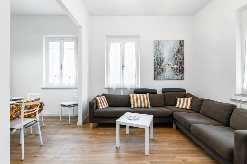 Gallery image of Villetta Il Gelso with parking and garden! in Fano