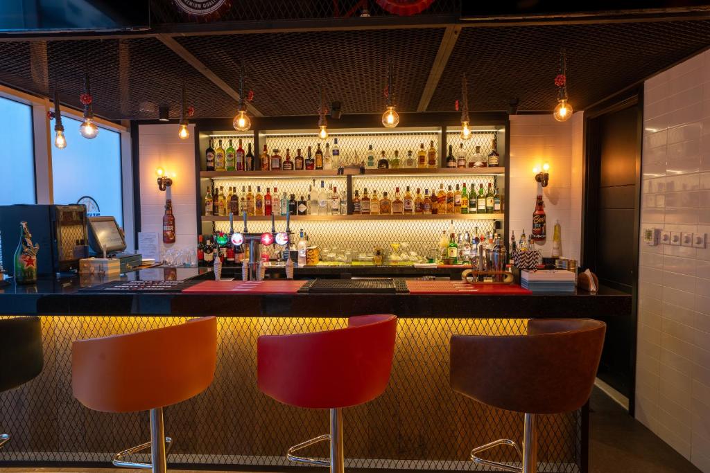 Hilton Garden inn Dubai Jumeirah - Resim 45