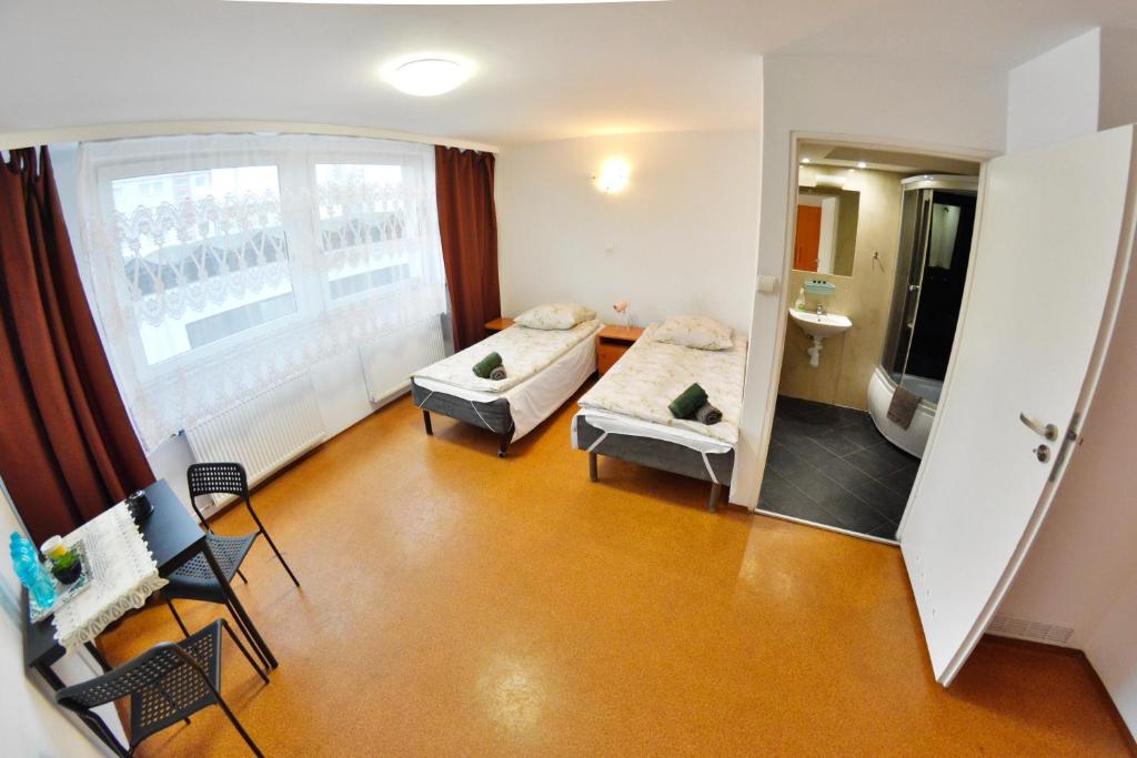 Posedenie v ubytovaní Twój Hostel Bytom