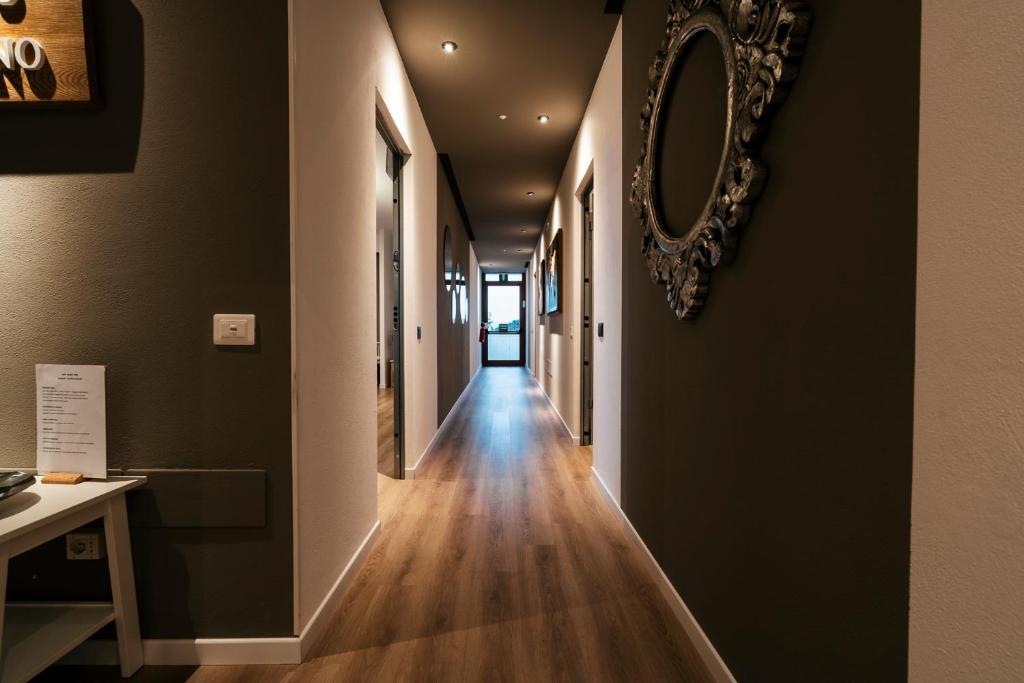 Фотография из галереи Mistral Apartments в Пунтоне-ди-Скарлино
