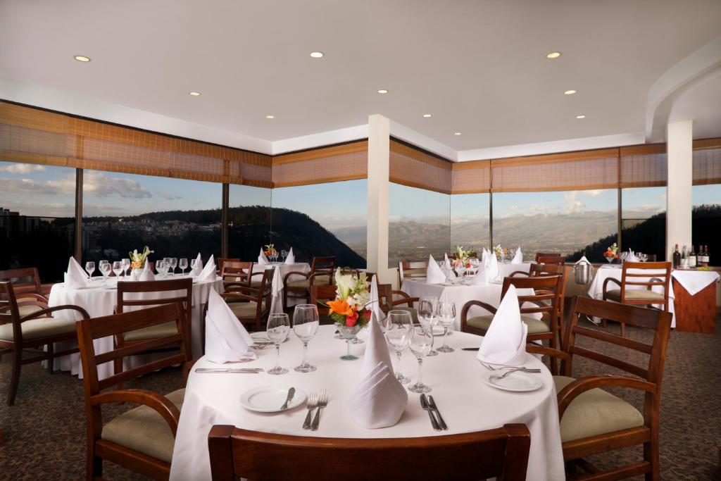 Restaurace v ubytování Hotel Quito