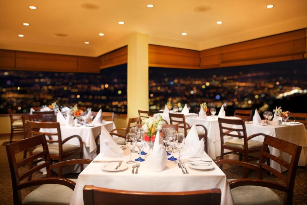 Restaurace v ubytování Hotel Quito
