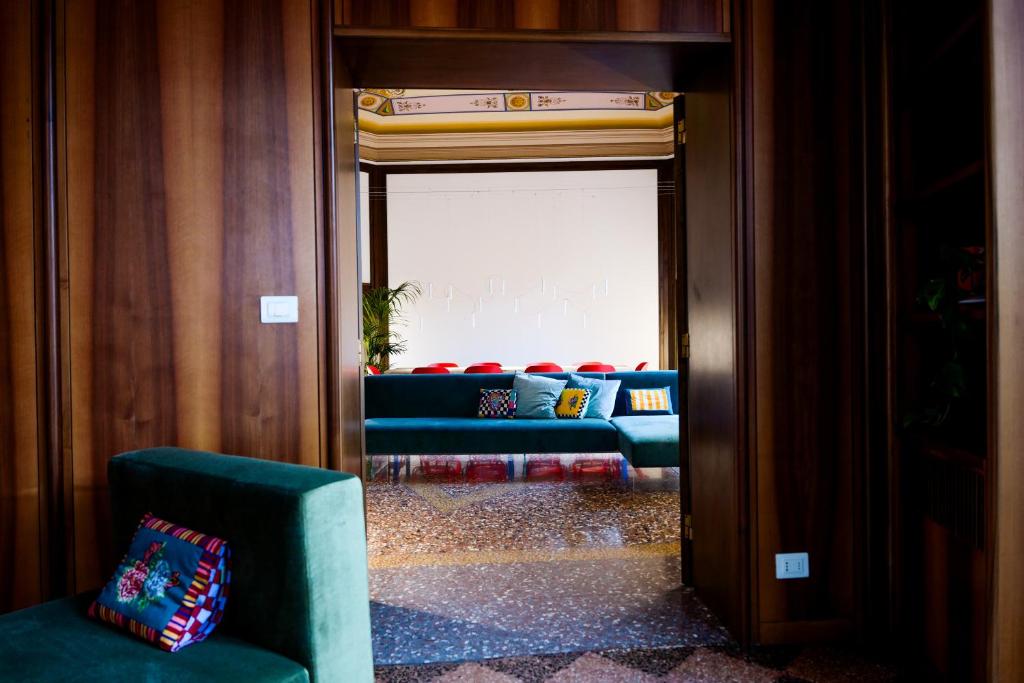 Frame Bologna - Resim 23