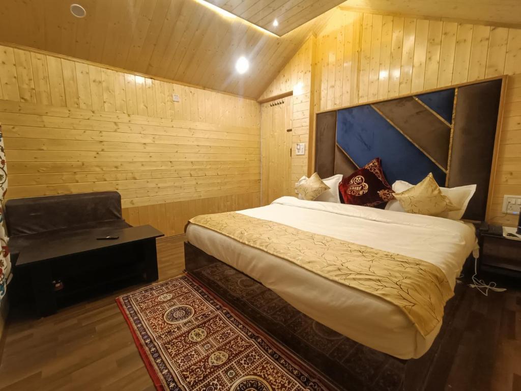 Hotel Pahalgam View- Centrally Heated - Habitación Doble Superior
