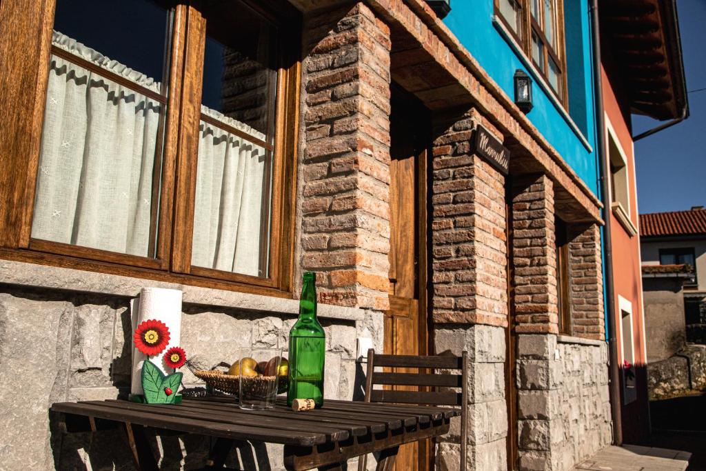 apartamentos rurales marrubiu-playa de Poo italokat is kínál