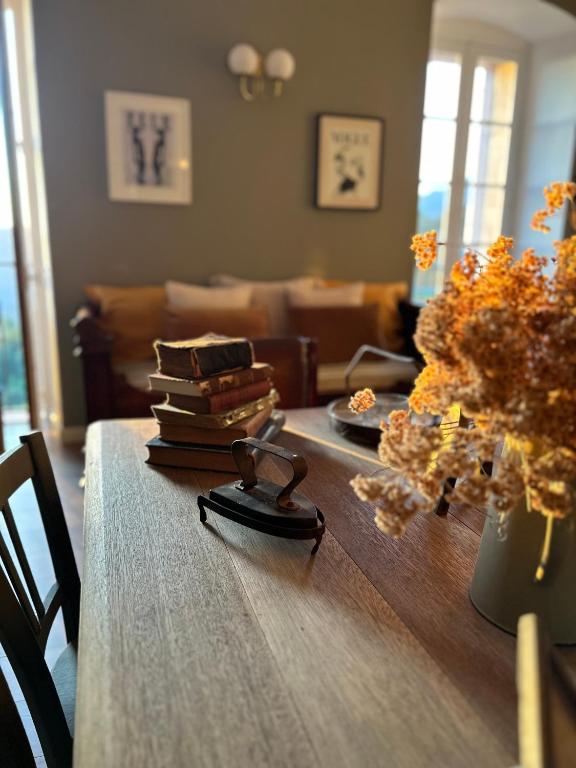 Posezení v ubytování Hôtel U Frascone