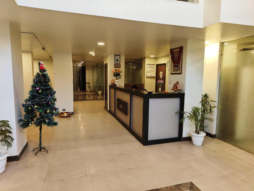 Vstupní hala nebo recepce v ubytování Rosemallow Hotel New Delhi