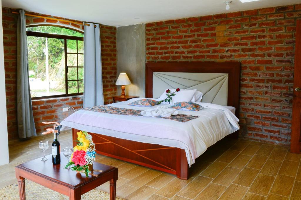 Postel nebo postele na pokoji v ubytování Spa Hotel Etelvina