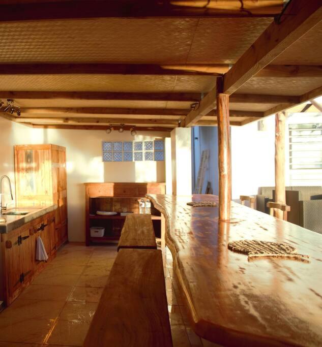 Kuchyň nebo kuchyňský kout v ubytování Bungalow Miri