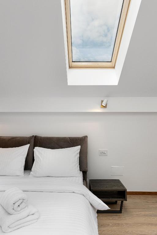 PEAK Aparthotel - Old Town - by CityHost - Resim 15