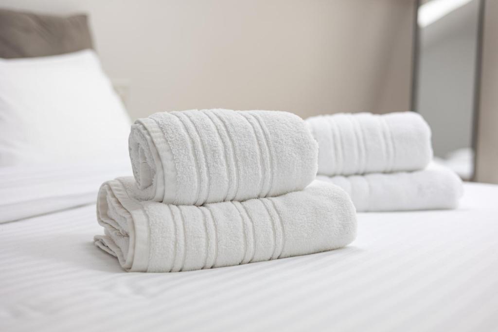 PEAK Aparthotel - Old Town - by CityHost - Resim 31