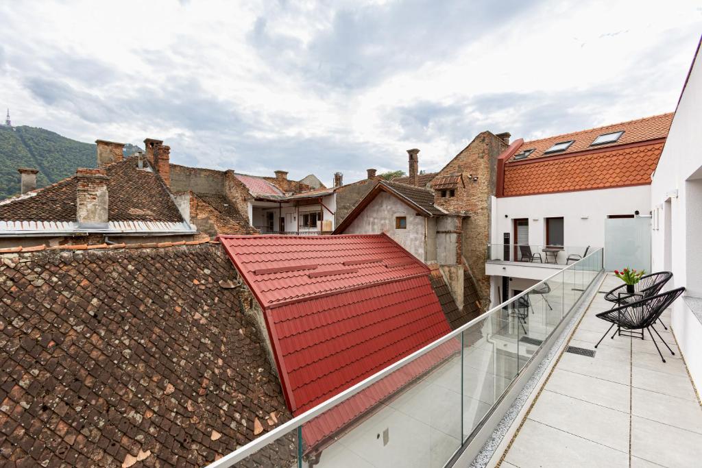 PEAK Aparthotel - Old Town - by CityHost - Resim 36