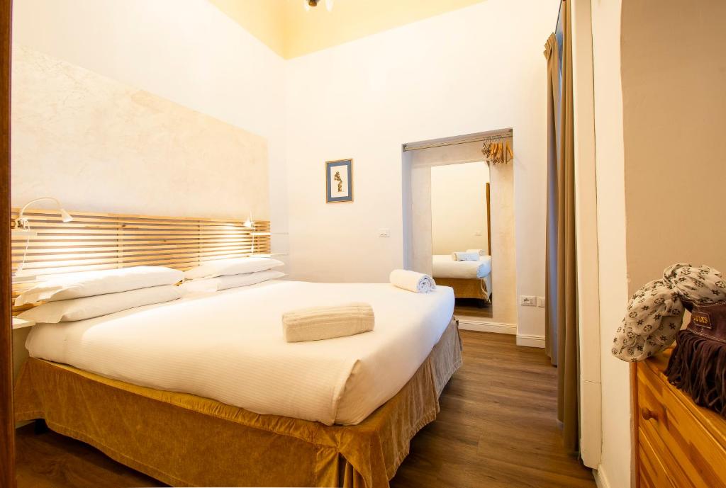 N4U Guest House Florence - Double Or Twin Room